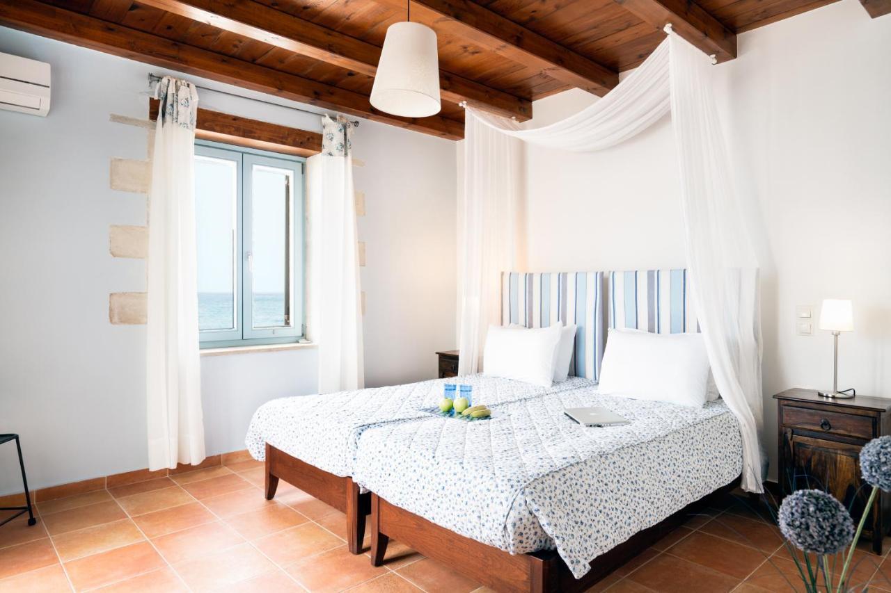 Beachfront Villa Turquoise With Private Pool, Bbq And Ping Pong Table Chania  Exterior photo