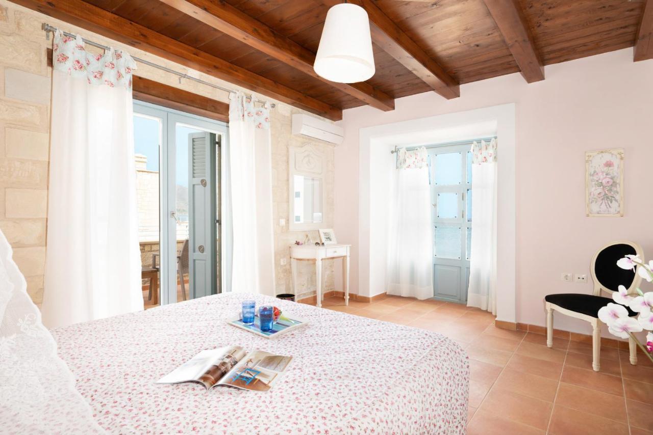 Beachfront Villa Turquoise With Private Pool, Bbq And Ping Pong Table Chania  Exterior photo