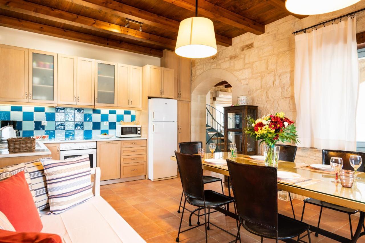 Beachfront Villa Turquoise With Private Pool, Bbq And Ping Pong Table Chania  Exterior photo